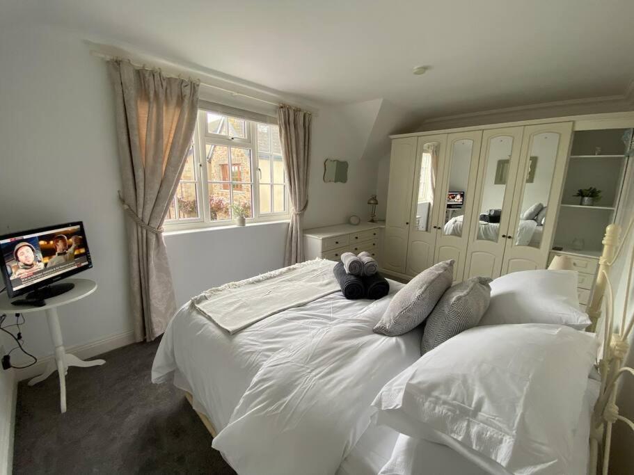 Country Cottage With Private Garden Close To Beach St Mary Bagian luar foto